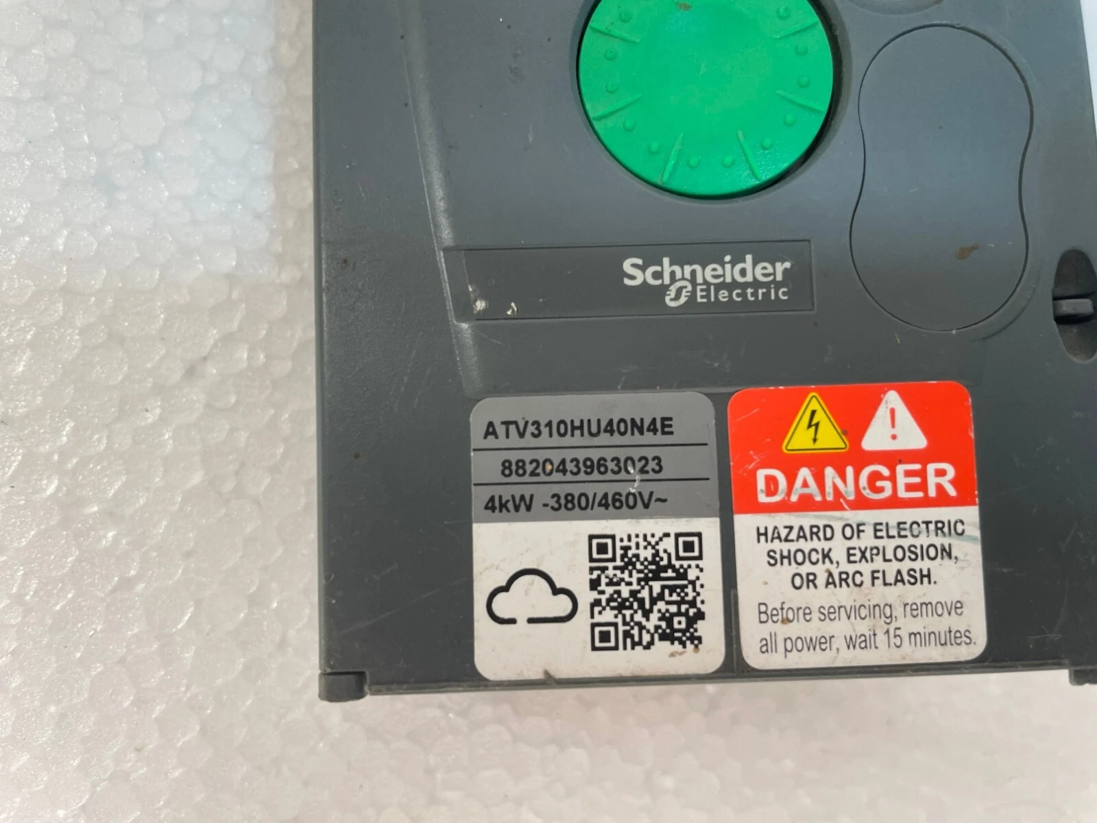 admin/uploads/uploads/Schneider_Electric_Drive_only_Remote_1.webp