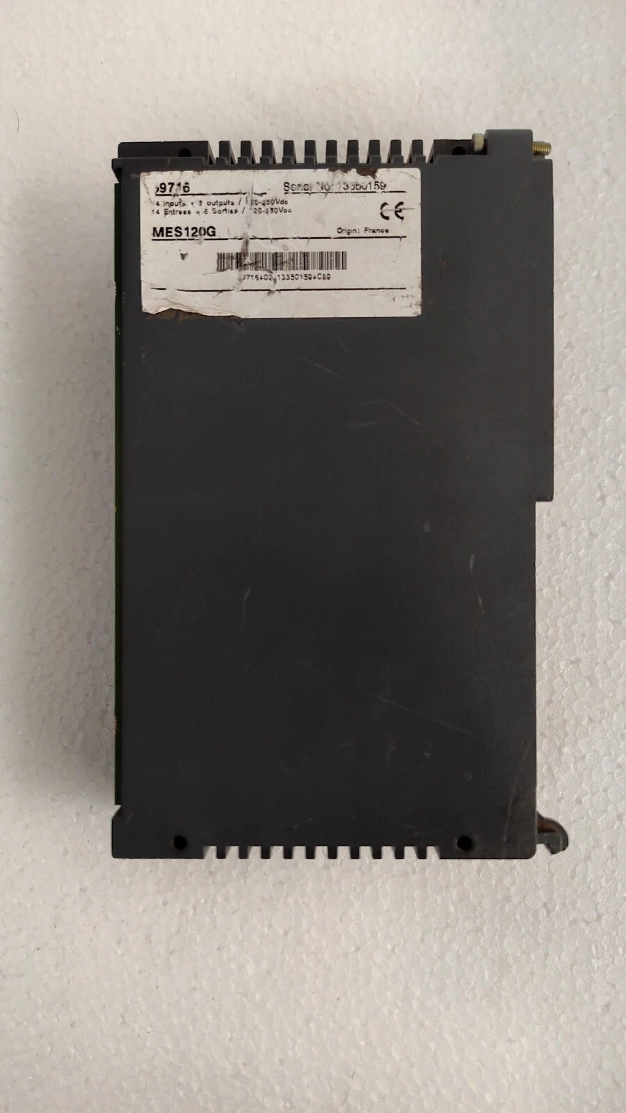 admin/uploads/uploads/Schneider_Electric_input_output_module_120G_1.webp