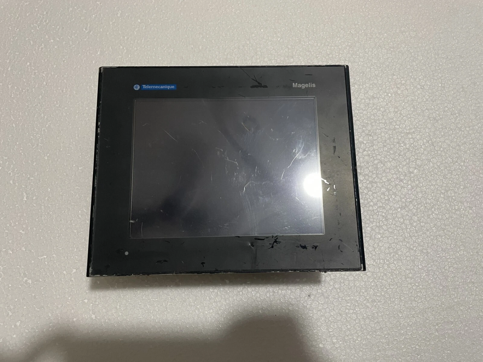 Schneider touch screen XBTGT2220 Tested in Good Condition Fast Ship